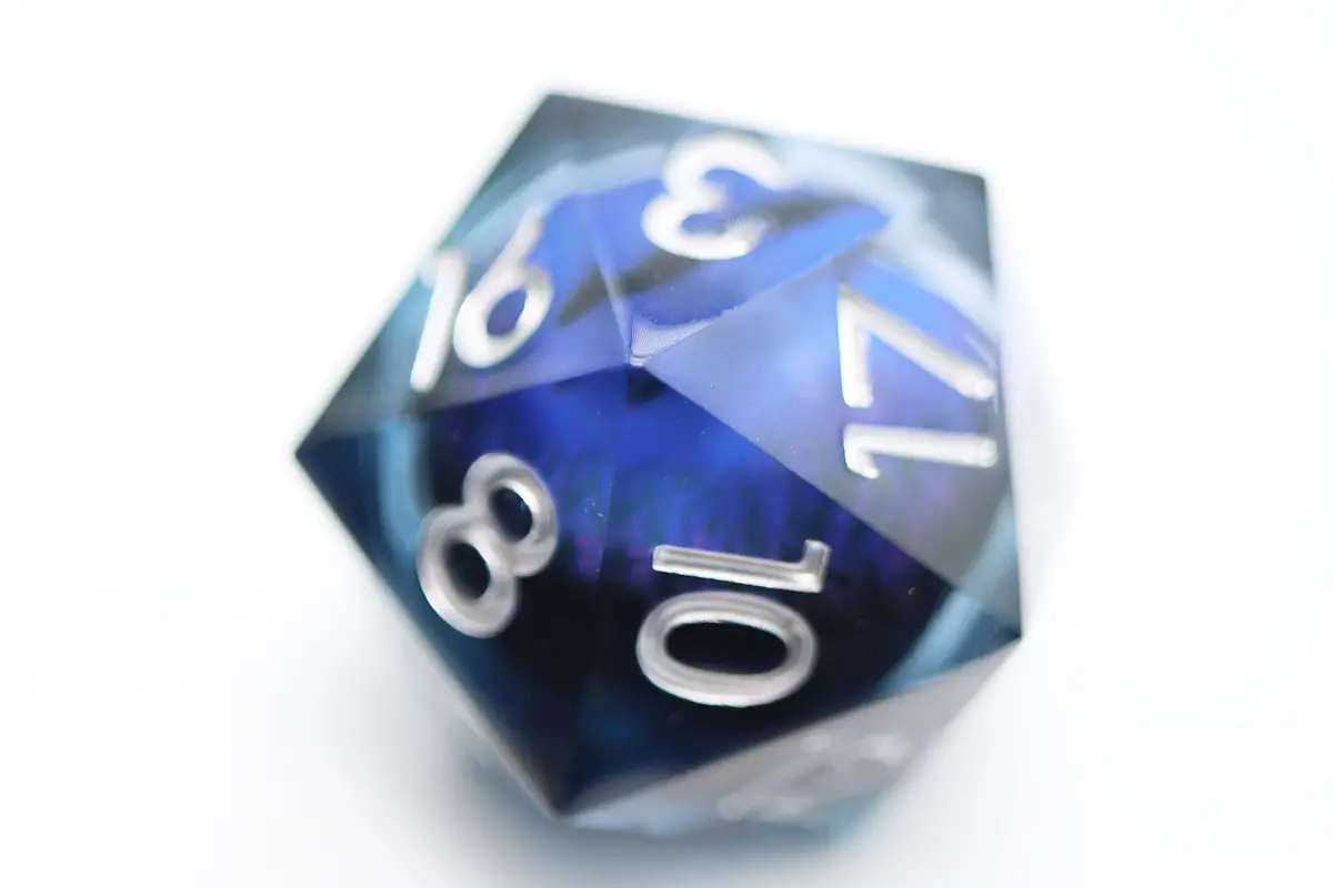 35Mm Moving Eye D20 - Purple Cyclops Eye 1